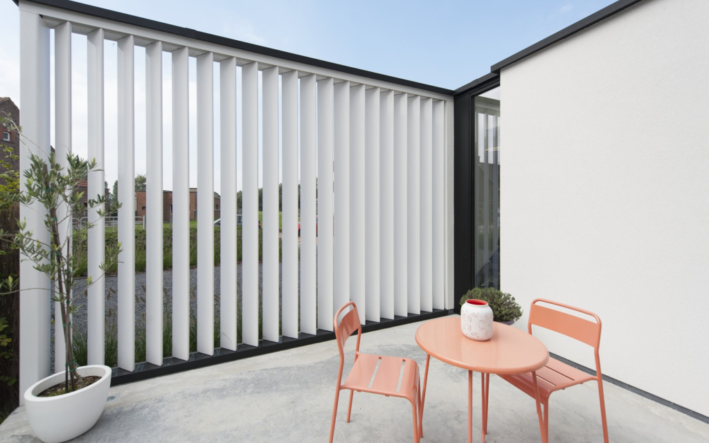 Compatible Motorised Louvres in a Stand-Off Frame (Elam Streets)