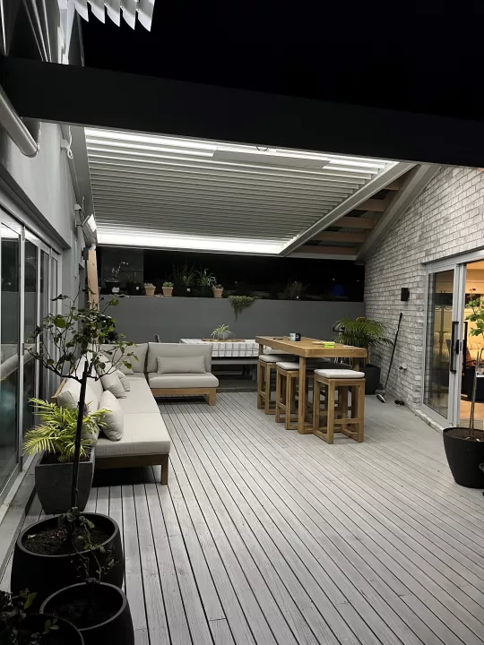 Opening Roof and Outdoor Lighting by Louvretec Tasmania