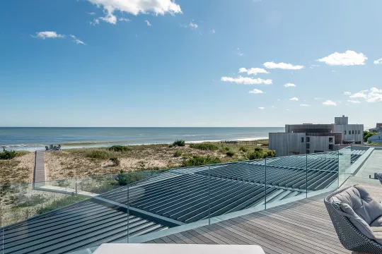 Louvretec New York. Proud to be specified by high-profile Architect Barnes Coy NY