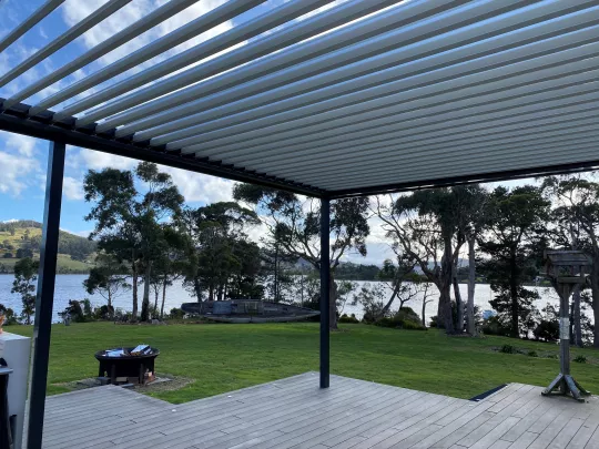 Opening Roof. By Louvretec Tasmania