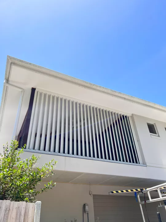 Motorised 165 Hi-Span Louvres by Louvretec Central Coast and Sydney North