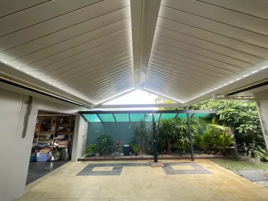 Bays of Motorised Opening Roofs by Louvretec Illawarra