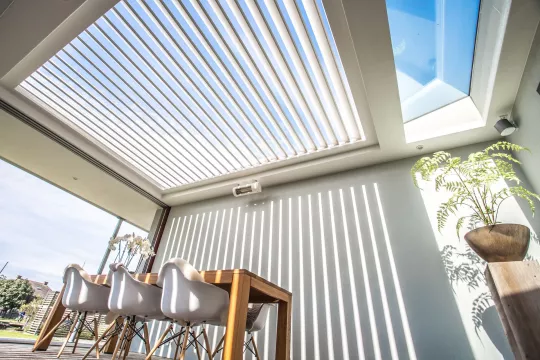 Opening Roof by Livium | Louvretec The Netherlands