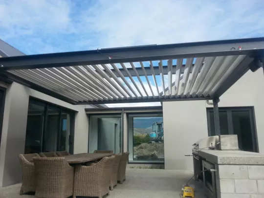 Louvretec Tasmania Opening Roof