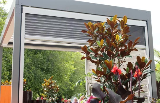 Opening Roof and Mesh Blinds by Louvretec