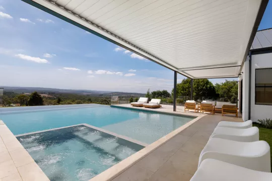 Opening Roofs by Louvretec Melbourne