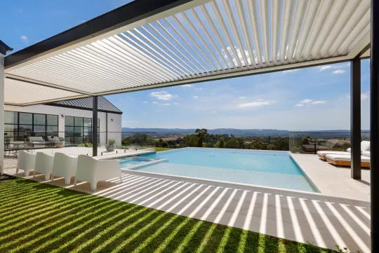 Opening Roofs by Louvretec Melbourne