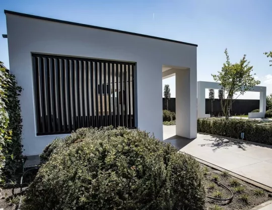 Shutters by Louvretec