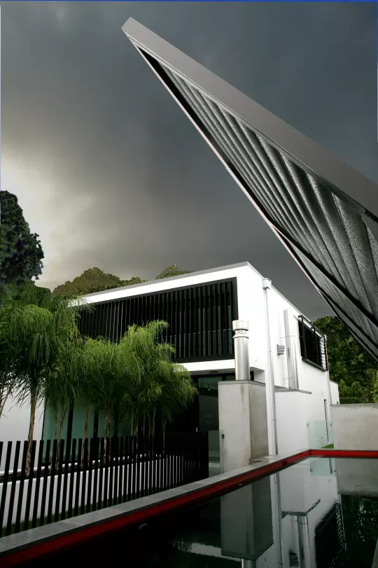 Louvretec Louvres bring design, privacy and sun & weather control